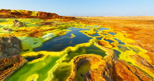 Khám Phá Vùng Địa Nhiệt Dallol: Nơi Tồn Tại Chỉ Để Chết