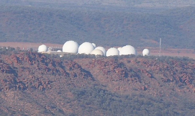 pine-gap Căn cứ Pine Gap