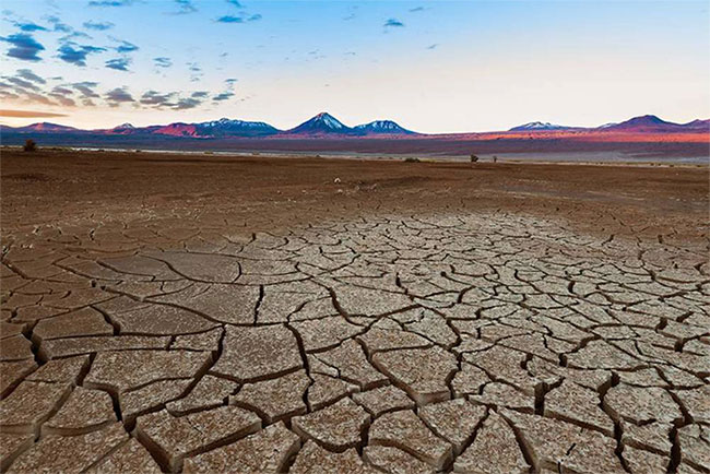 sa-mac-atacama-1 Có những khu vực ở sa mạc Atacama có lượng mưa chỉ đạt 3 mm mỗi năm.